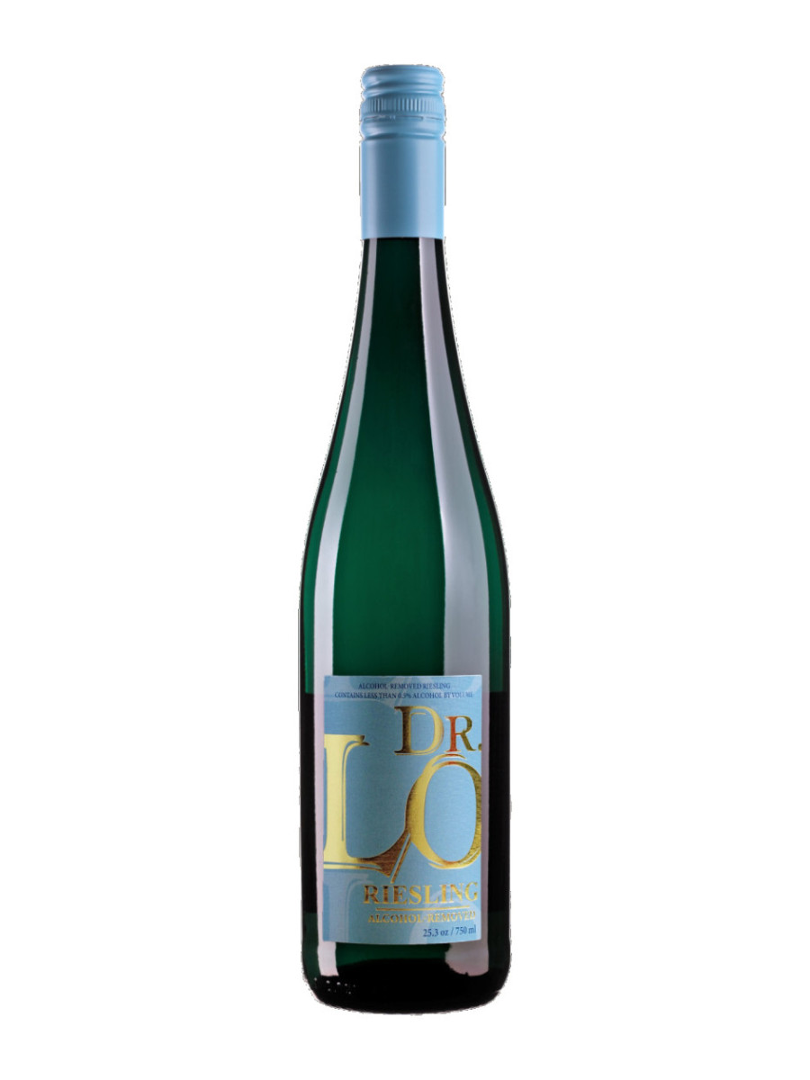 Dr. Lo Alcohol-Removed Riesling bottle