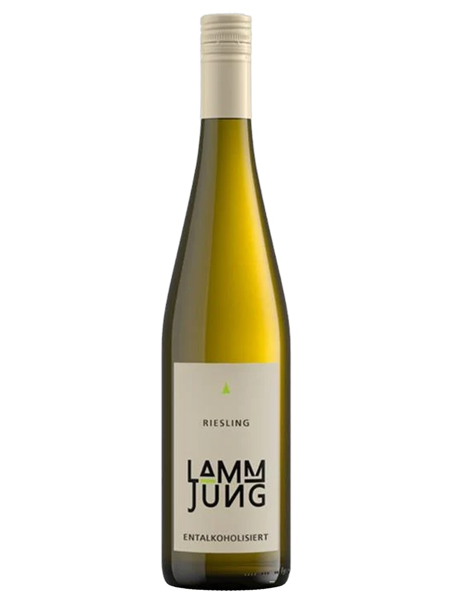 Lamm-Jung Riesling alkoholfrei, green bottle, cream screw cap, white label reading Riesling and Entalkoholisiert