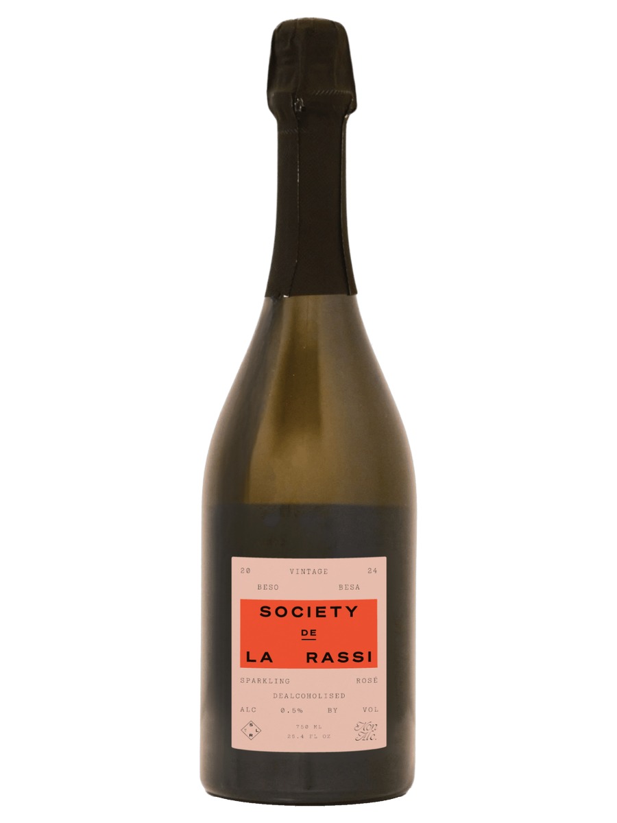 Society De La Rassi 2024 Beso Besa dealcoholised sparkling rosé bottle, cream label on dark glass